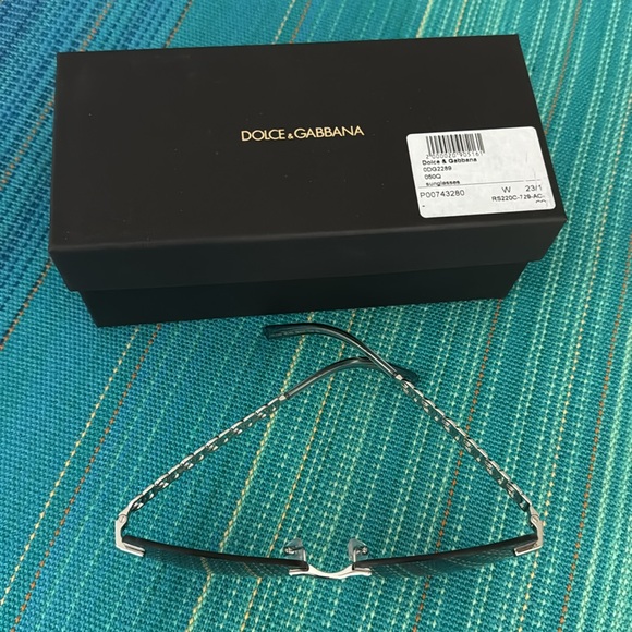 Dolce & Gabbana Logo-embellished square Sunglasses - Picture 5 of 6